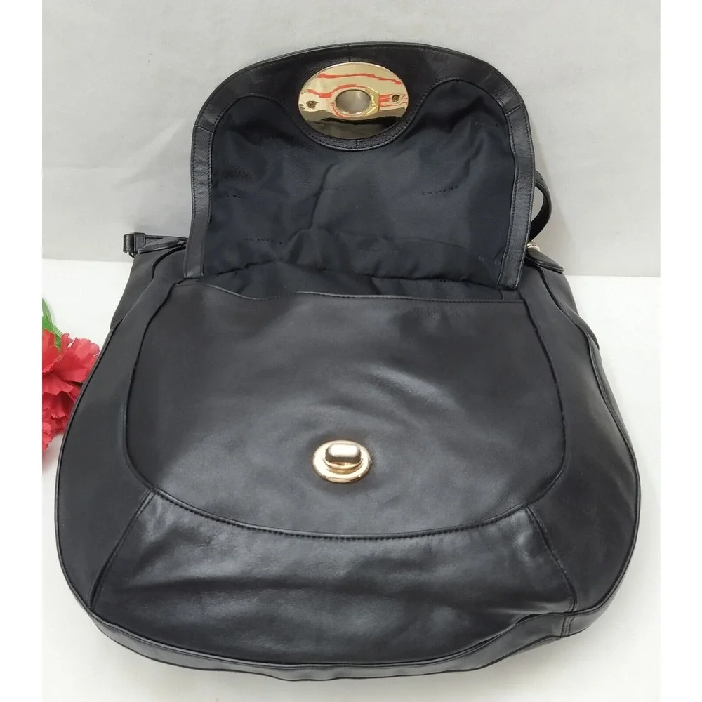 Coach Whiplash Circle Black Smooth Leather Turnlock Hobo Shoulder Bag